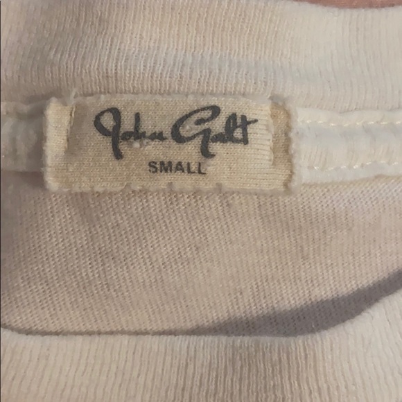 brandy melville tee - Picture 2 of 3